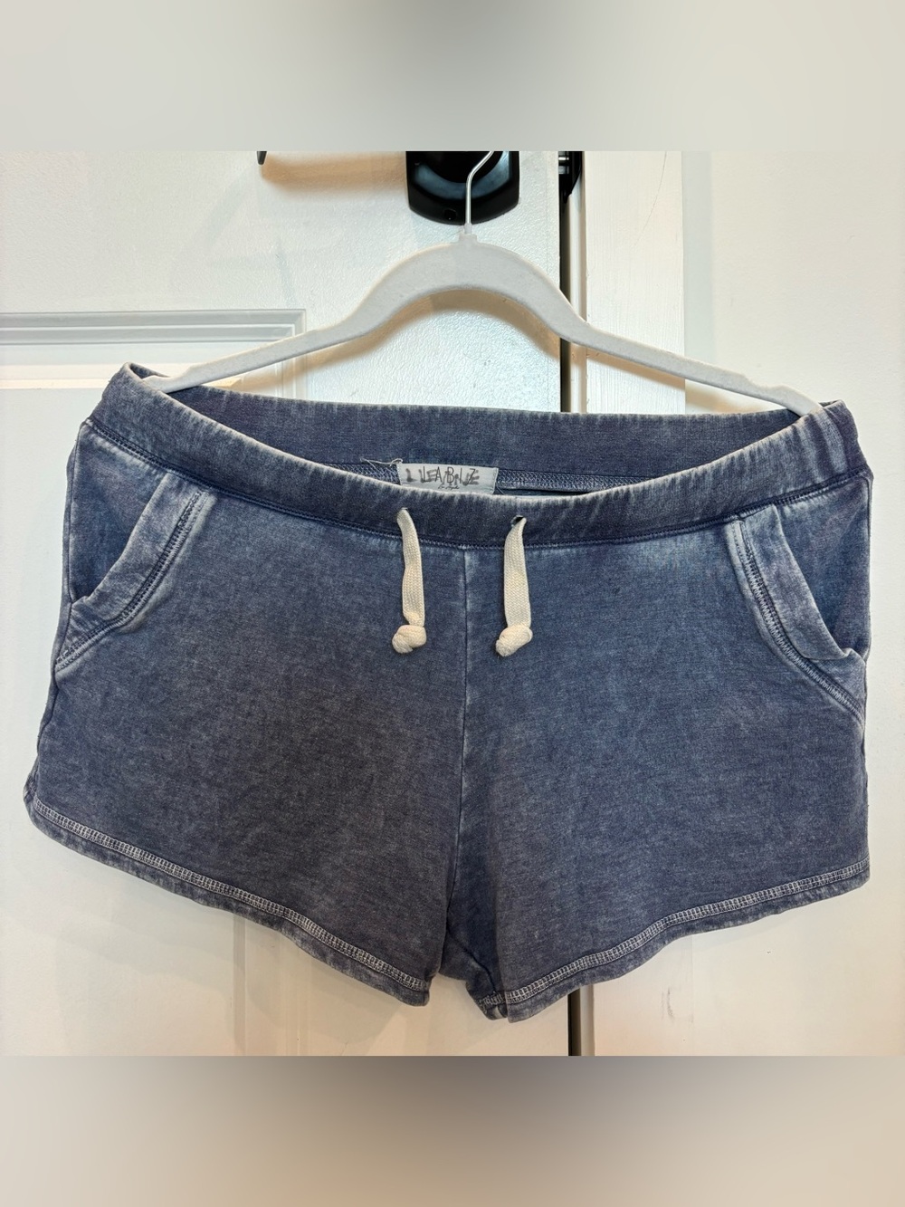Blue acid-wash tie lounge shorts